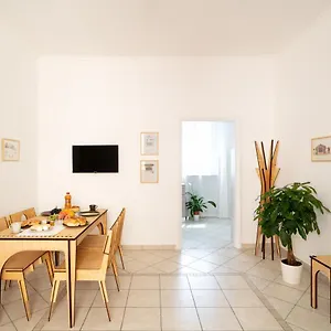 Appartamento Le Tre Regine, Napoli